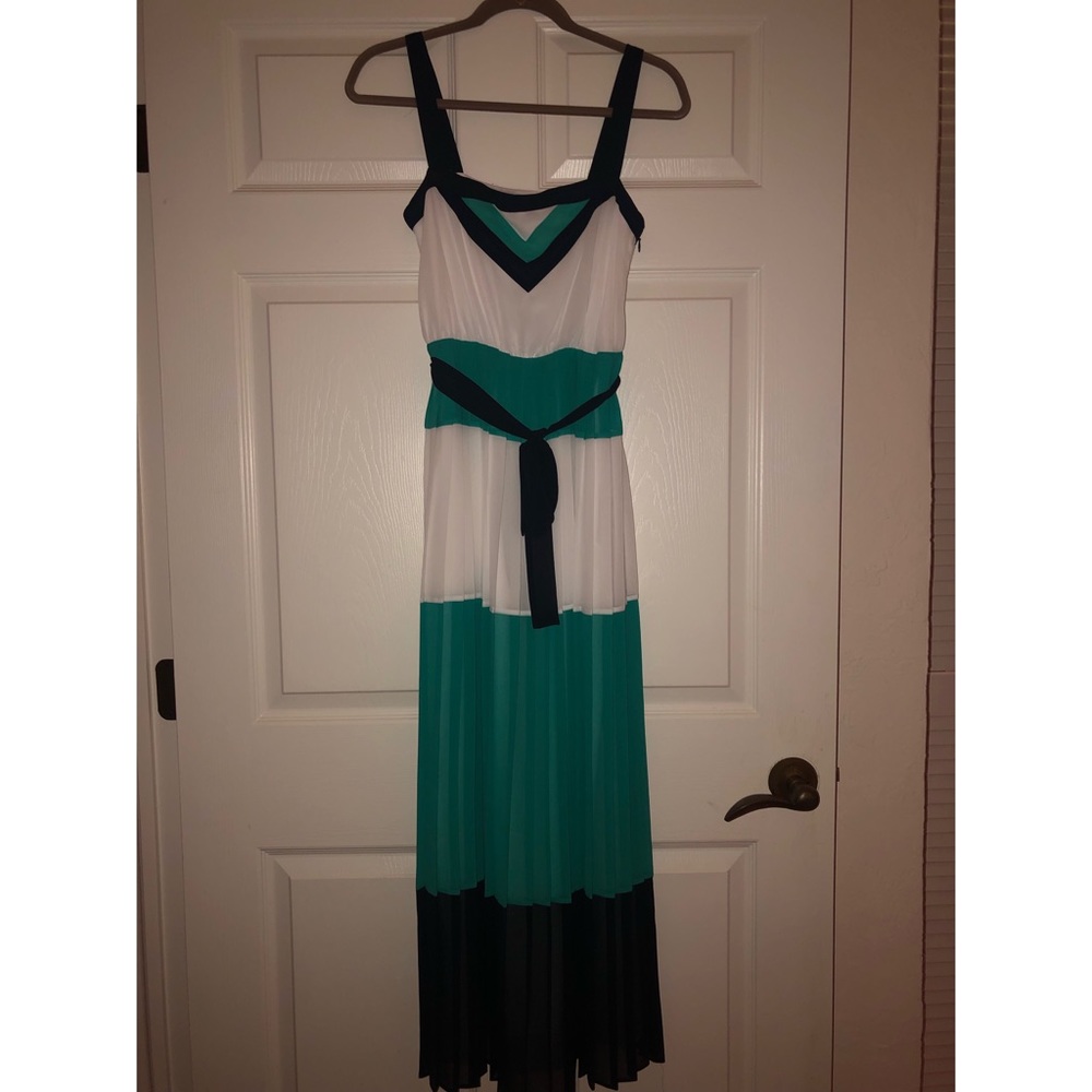 Banana Republic Tie Front Dress